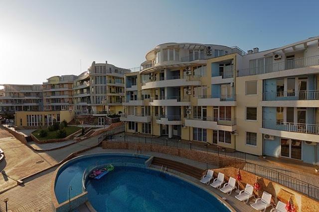 Готель Sunset Complex Кошаріца Екстер'єр фото